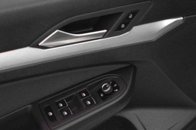VOLKSWAGEN Golf usata, con Immobilizzatore elettronico