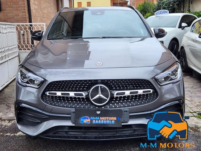 MERCEDES-BENZ GLA 200 usata, con Airbag