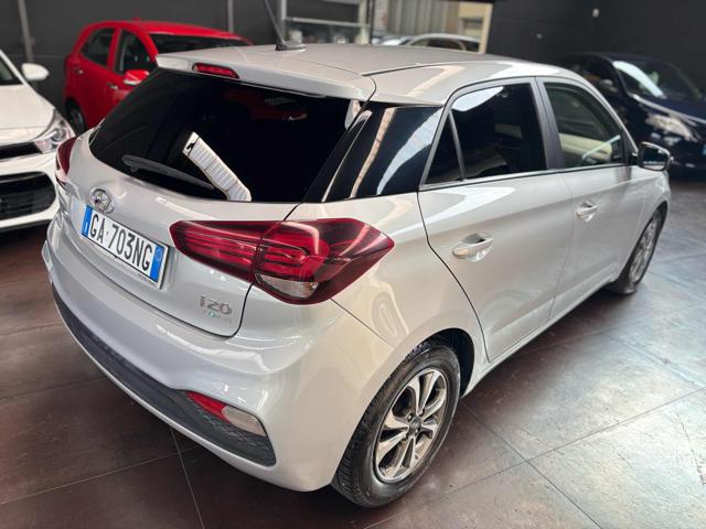 HYUNDAI i20 usata, con Alzacristalli elettrici