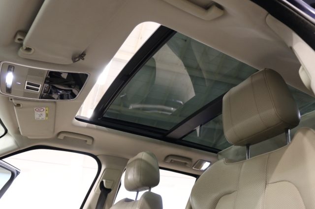 LAND ROVER Range Rover Sport usata, con Interni in pelle