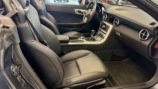 MERCEDES-BENZ SLK 200 usata, con Servosterzo