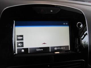 RENAULT Clio usata, con Autoradio digitale