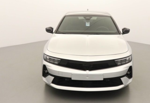 OPEL Astra usata, con Autoradio digitale