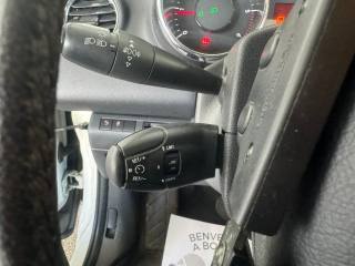 PEUGEOT 5008 usata 32