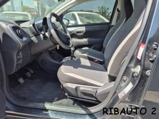 TOYOTA Aygo usata, con Autoradio digitale