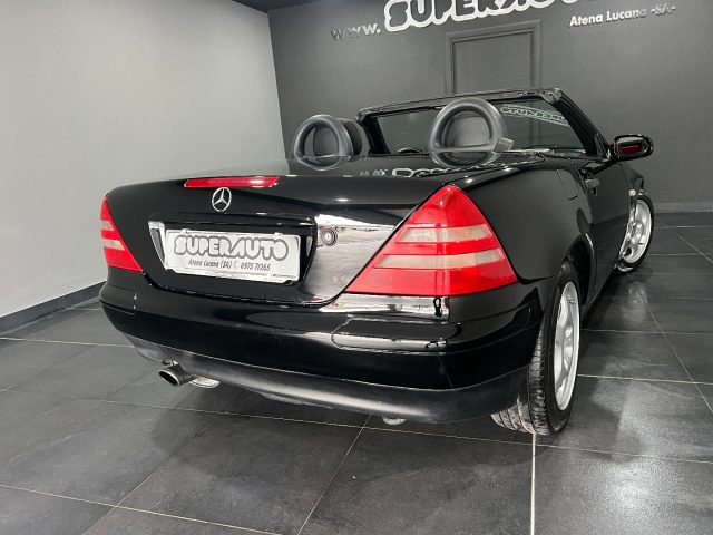 MERCEDES-BENZ SLK 200 usata, con Airbag laterali