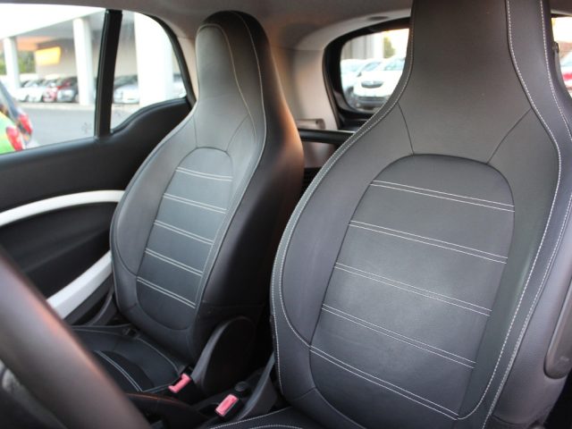 SMART ForTwo usata, con Controllo automatico clima
