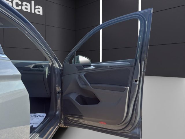 VOLKSWAGEN Tiguan usata, con Touch screen