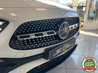 MERCEDES-BENZ GLA 200 usata, con Touch screen