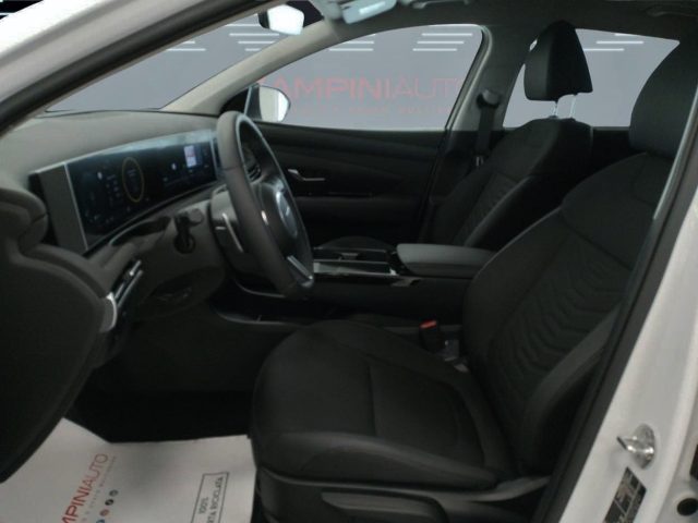 HYUNDAI Tucson usata 13
