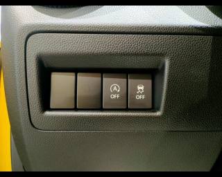 SUZUKI Ignis usata, con Autoradio digitale