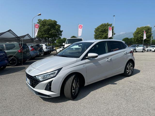 HYUNDAI i20 usata, con Airbag