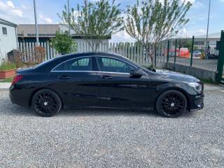 MERCEDES-BENZ CLA 180 usata, con Alzacristalli elettrici