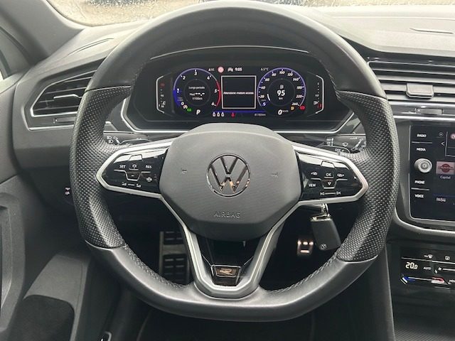 VOLKSWAGEN Tiguan usata, con Autoradio