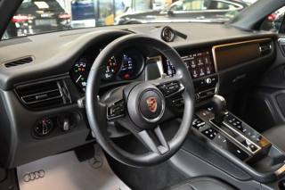 PORSCHE Macan usata 35