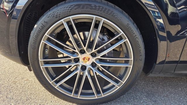 PORSCHE Cayenne usata, con Chiusura centralizzata