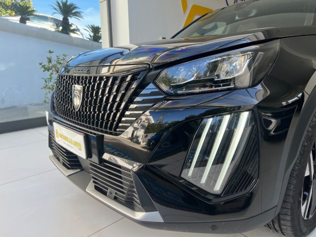 PEUGEOT 2008 usata, con Alzacristalli elettrici