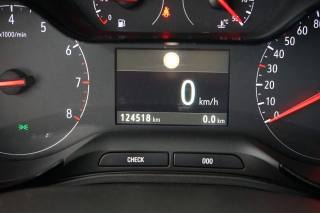 OPEL Grandland X usata, con Schermo multifunzione interamente digitale