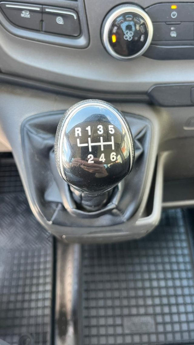 FORD Transit usata, con USB
