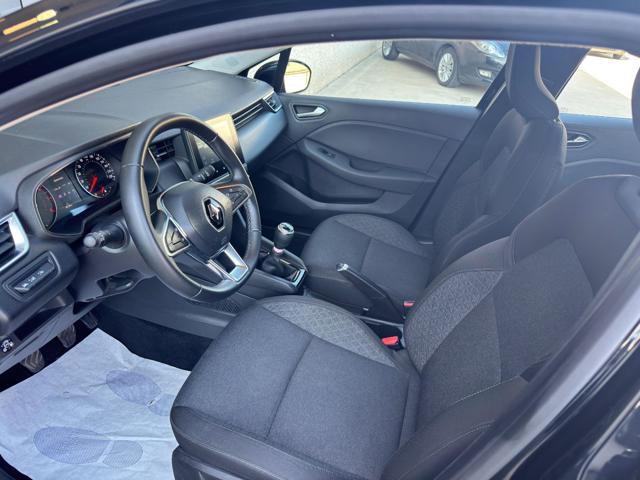 RENAULT Clio usata, con Fari LED