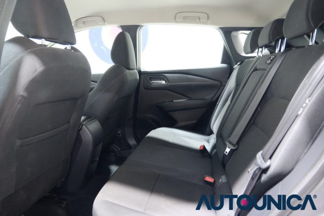 NISSAN Qashqai usata, con Monitoraggio pressione pneumatici