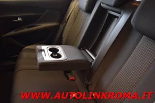 PEUGEOT 3008 usata, con Sistema di navigazione