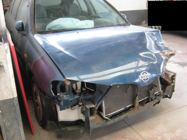 NISSAN Almera usata, con Airbag
