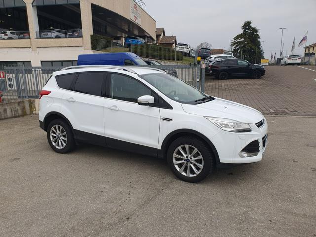 FORD Kuga usata, con Autoradio