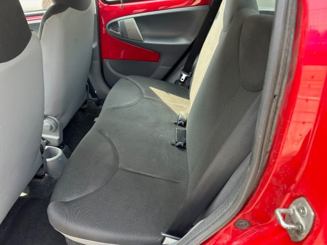 TOYOTA Aygo usata, con Servosterzo