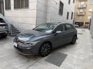 VOLKSWAGEN Golf 1.0 eTSI EVO DSG Life