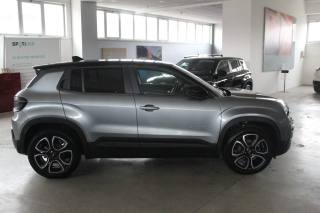 JEEP Avenger usata, con Autoradio