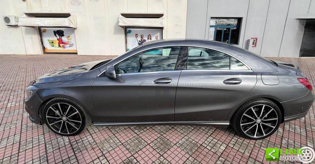 MERCEDES-BENZ CLA 220 usata, con Chiusura centralizzata
