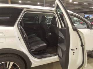 PEUGEOT 5008 usata, con Cerchi in lega