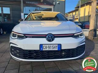 VOLKSWAGEN Golf usata, con Autoradio