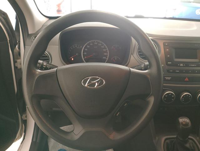 HYUNDAI i10 usata, con ESP