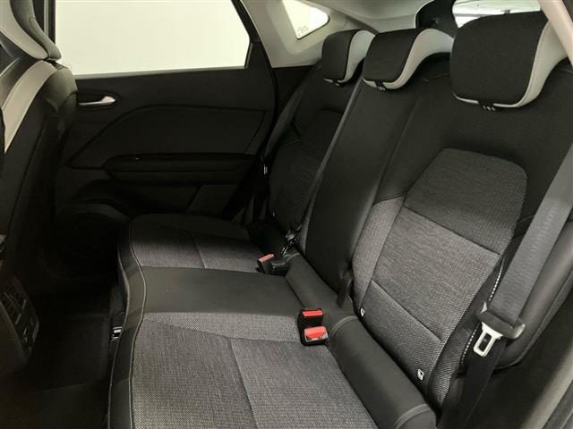 RENAULT Captur usata, con USB