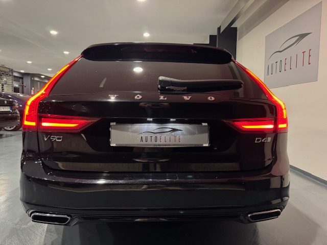 VOLVO V90 usata, con Autoradio