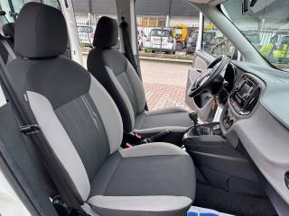FIAT Doblo usata, con Volante multifunzione