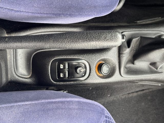 PEUGEOT 206 usata 9