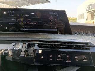 PEUGEOT 5008 usata, con Park Distance Control