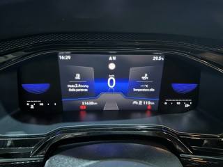VOLKSWAGEN Polo usata, con Autoradio