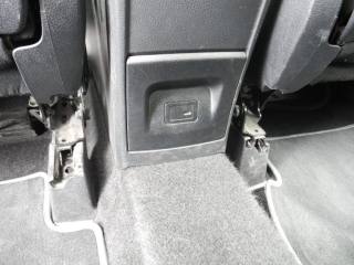MERCEDES-BENZ GLB 200 usata 64