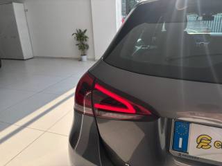 MERCEDES-BENZ A 180 usata, con Climatizzatore