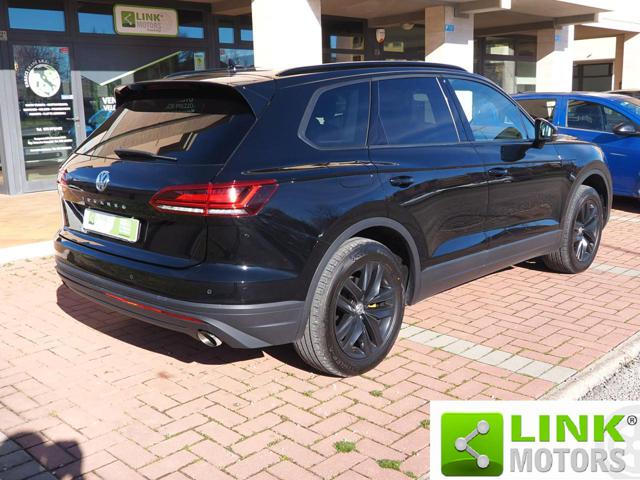 VOLKSWAGEN Touareg usata, con Alzacristalli elettrici
