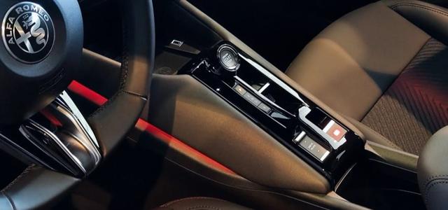 ALFA ROMEO Junior usata, con Controllo automatico clima