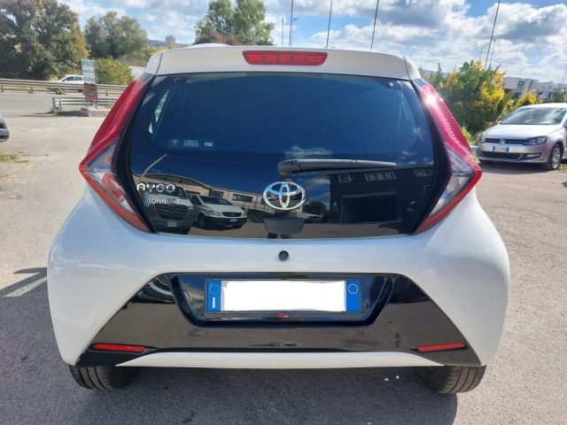 TOYOTA Aygo usata, con ESP