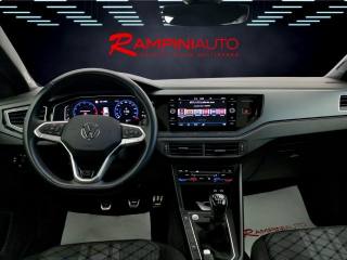 VOLKSWAGEN Taigo usata 10