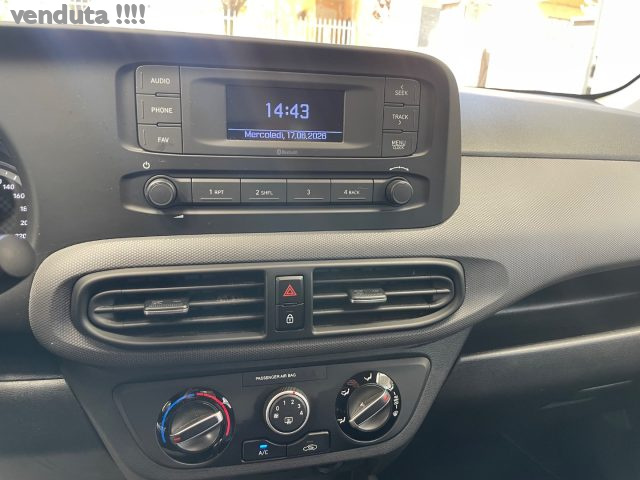 HYUNDAI i10 usata, con Controllo trazione