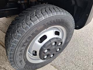 IVECO Daily usata 22