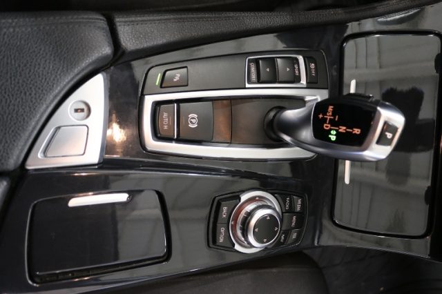 BMW 520 usata, con Regolazione elettrica sedili